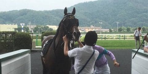 土曜福島１１Ｒ・白河特別は伏兵ナムラアッパーが制す