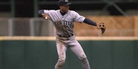 【MLB】「遊撃・Aロッド」の美技に再脚光　重力に逆らう送球に「史上最高」の声