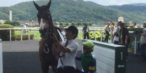 日曜福島５Ｒ新馬はメジロドーベルの孫・ポリアンサが差し切る