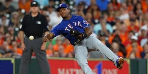 【MLB】これがメジャー21年目の技！　素手キャッチ&ノーステップスローに米喝采「#伝説」