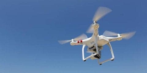 ドローンでスポーツ観戦が変わる!?「Swarm Arena」が見せる未来とは