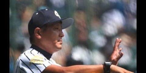 沖学園の新米監督が生んだ「奇跡」。その陰にあった主将交代と56年会