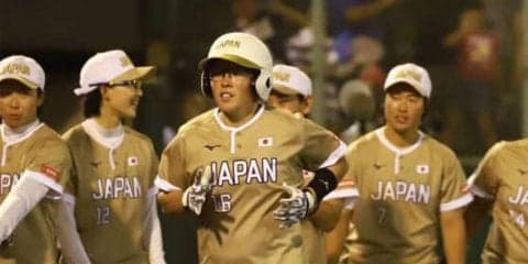 【ソフトボール】藤田、突如制球乱すも…バットで取り返す「上野さんの負担を少しでも軽く」