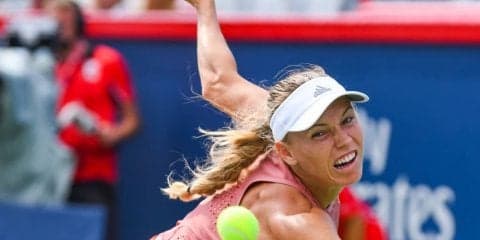 世界2位のウォズニアッキ「決勝戦を戦った後のよう」と失意の2回戦敗退、3度のマッチポイントで得点できず[ロジャーズ・カップ]