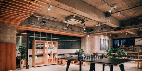 「ミーティング終わったし卓球やろうぜ！」テーブルにもなる卓球台、発売へ