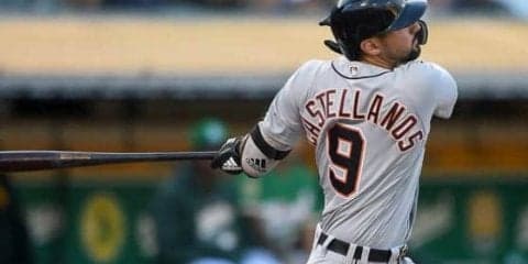 【MLB】本塁打を放ち豪快バット投げも主役は球審の右手？　「一番のアスリート」