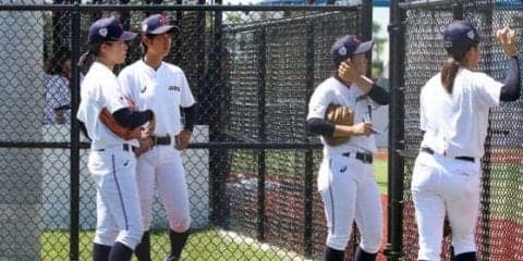 侍J女子代表に早くも洗礼…マウンドが人口芝から土に変更　監督「適応できる」