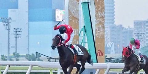 【大井5R/3歳未受賞】的場文男前人未到の7152勝達成！シルヴェーヌで逃げ切りV！