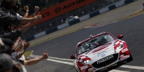 【MX-5カップジャパン 第4戦】佐々木孝太が初優勝、シリーズチャンピオンは堤優威