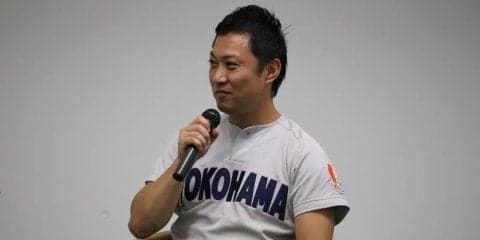 甲子園の優勝旗返還はどうやってやる？電車通勤!? 横浜高校が返還した時