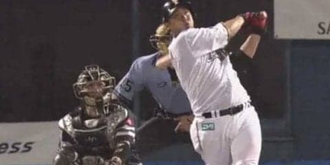 祝・大阪桐蔭春夏連覇！　OBの日本ハム中田、祝砲22号ソロを放つ