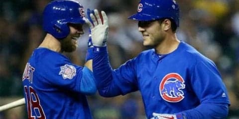 【MLB】豪快スイングでホームラン…転びながら!?　カブス主砲の“珍打“に「才能だ！」