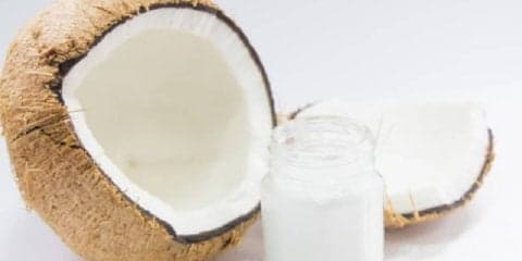 体脂肪になりにくく、体質改善にも効果あり！？ココナッツオイルで賢くダイエット