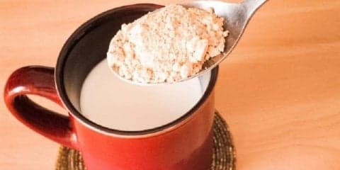 忙しい日の朝食にも！きな粉牛乳で健康ダイエット