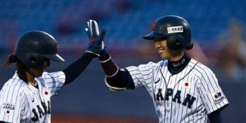 【女子W杯】4番川端は打率.476、3番三浦は打点王　2人の「ベテラン」は6連覇に「ホッ」