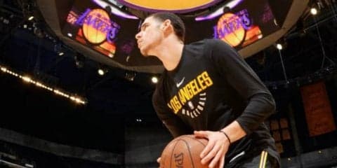 チーム内の競争生き残りを懸け、ロンゾ・ボールがシュートフォームを変更？