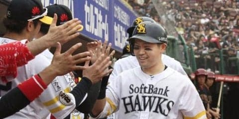 試合の流れを引き寄せる一発！福岡ソフトバンク・中村が3安打4打点の大暴れ！