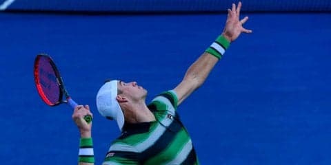 イズナーがフルセットの接戦でラオニッチ下して準々決勝へ[全米オープン]