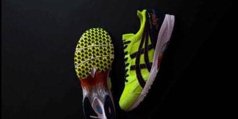 アシックス、シリアスランナー向けシューズ「TARTHER JAPAN」発売35周年記念カラー発売