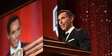 バスケ殿堂入りのスティーブ・ナッシュが「努力の大切さ」を今の子供たちに説く