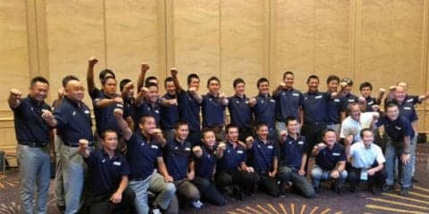 【侍U-18代表】解団式は全員“シャキーン”ポーズ　永田監督は成長願う「この絆を糧に」