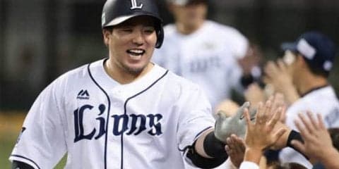 西武山川が38号2ラン、2位柳田に4差　先輩・中村以来7年ぶりの40本に「2」