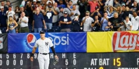 【MLB】少女は飛び跳ねて大喜び　優しすぎるジャッジにファンから絶賛の声「常に一流」