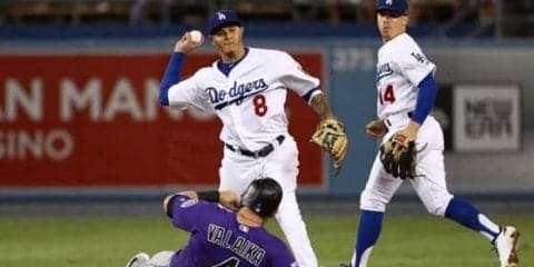 【MLB】マチャドまた“鬼肩”　スライディング→ターン→ノーステップで矢のような送球