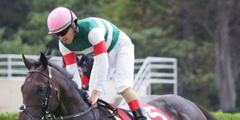 レイエンダ惜しくも2着…ルメール「枠と経験の差」