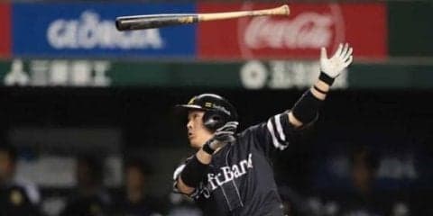 ソフトバンク、甲斐の走者一掃タイムリーで逆転！　西武との直接対決