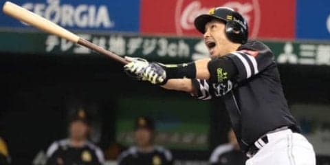 ホークス4回に逆転！　9年ぶり9番降格の松田が意地の29号2ランも「熱男」せず