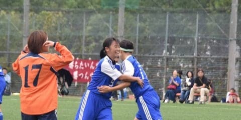 【サッカー部女子】 ２７－０で白星発進！
