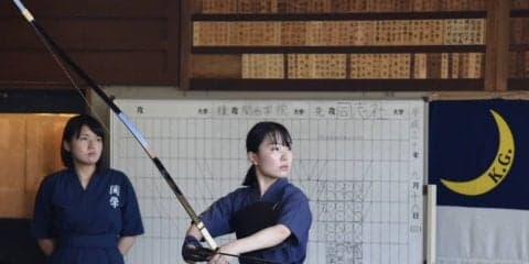 【弓道部女子】　同大に７中差で勝利し開幕連勝！
