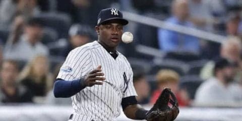 【MLB WCゲーム】“犬”の異名持つヤ軍内野手　大一番で超人ジャンプ→ヒット強奪にファン狂乱