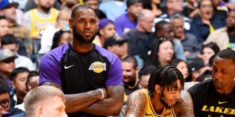 ドック・リバースがレブロンを称賛「彼以上のロールモデルを、私は知らない」