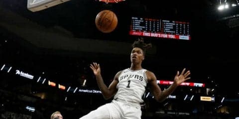 半月板損傷のロニー・ウォーカー四世にポポビッチがエール「リハビリをがんばれ」