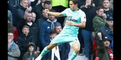 武藤嘉紀が「夢の劇場」で宙を舞う。ニューカッスルには変化の兆し