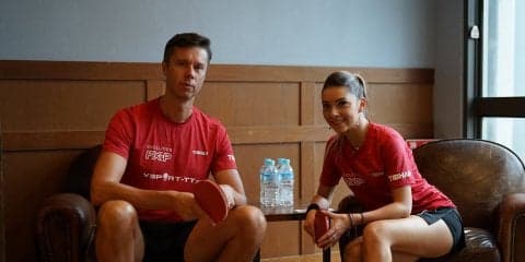 【卓球】「英雄」サムソノフ、「美女」スッチが渋谷に　150人と熱戦ラリー