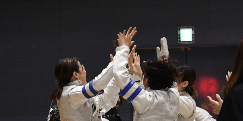 【フェンシング部】 フルーレ団体戦で、アベック準Ｖ！