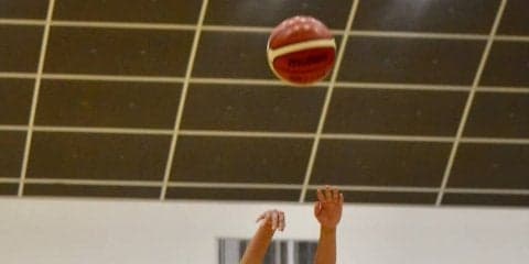 【バスケットボール部女子】　武庫女大に敗れ、２巡目黒星スタート