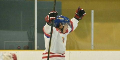 【アイスホッケー部】 同大に攻め込まれるも３－２で逃げ切り、勝利！