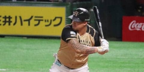 ハム、アルシア適時打で追加点　鷹は中村晃ソロですぐさま反撃　CSパ第2戦