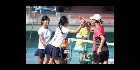 女王の貫禄を見せつけ、全勝で初戦を突破！／女子２回戦
