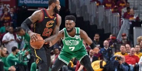 ジェイレン・ブラウンが昨シーズンのカンファレンス・ファイナル中の断食を告白