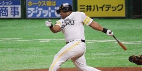 鷹デスパが2打席連発の超特大弾　中村晃は2者連発、ソロ5発で5得点