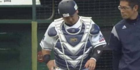 負傷交代の西武・森、病院で検査へ　デスパイネのバットが左腕直撃