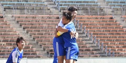 【サッカー部男子】　４ー３で立命大を撃破し、首位に立つ！