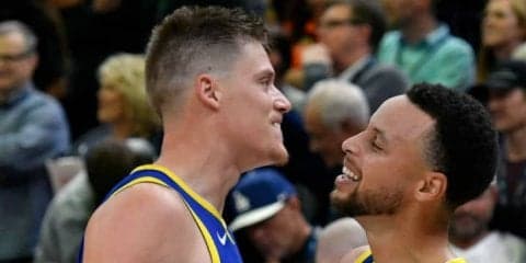 伏兵ジョナス・ジェレブコが古巣相手に決勝点、ウォリアーズが大接戦を制す