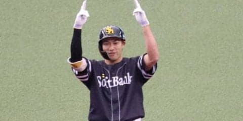 王手ホークス、4番柳田が2日連続先制打　3点二塁打に「より集中して打ちにいきました」