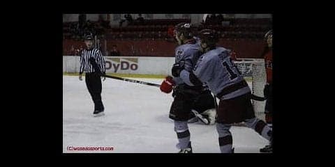 最終ピリオドの猛攻で法大に執念の勝利！